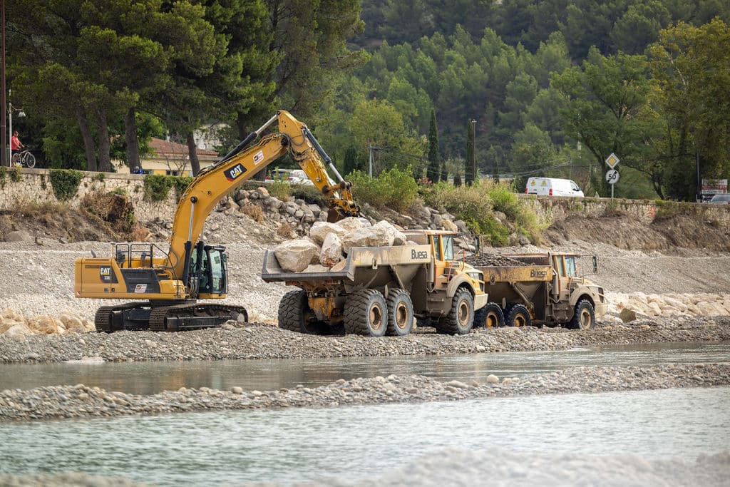 Travaux digue de Bonpas